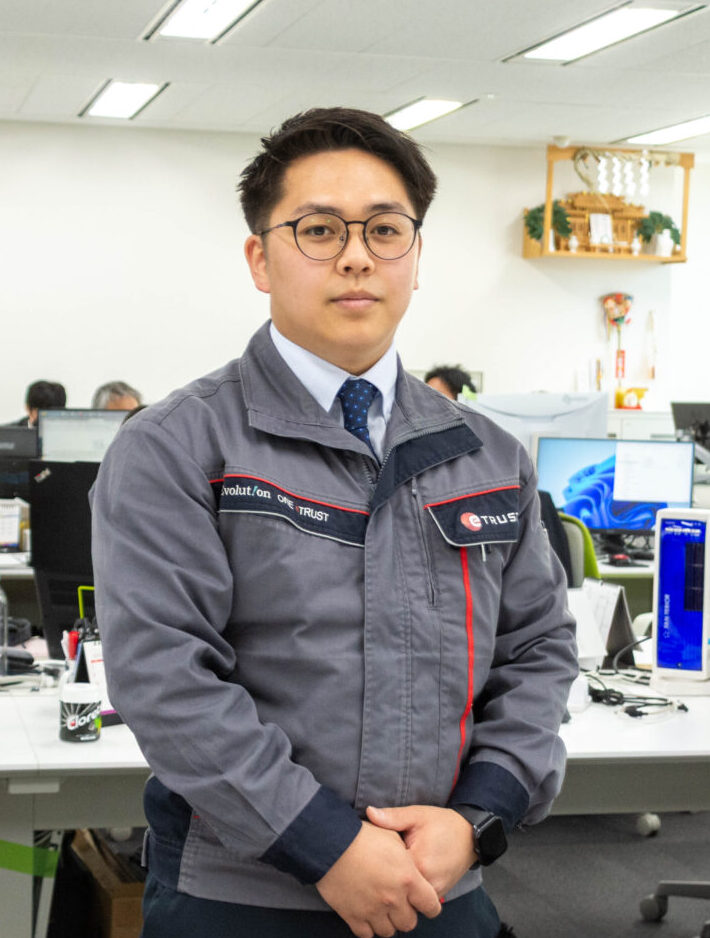 ベンチャー企業のように、新鮮な業務に関わる日々